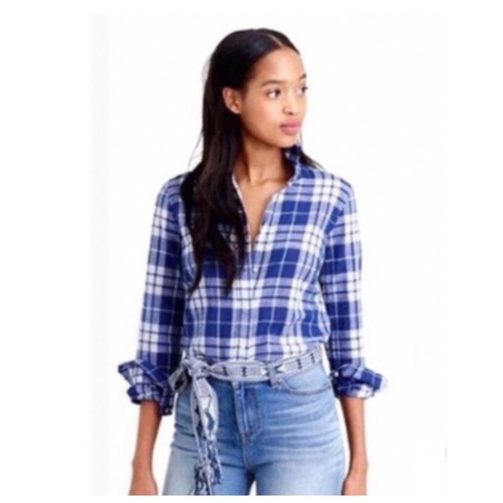 TALBOTS • Blue, White & Pink Paid “The Perfect Shirt” Button Down